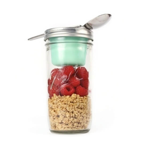 20 mooie en creatieve producten onder $20 6 BNTO by Cuppow – Canning Jar Lunchbox Adaptor